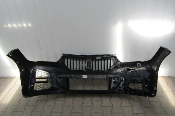 Bumper BMW X1 F48 Facelift LCI M SPORT HYBRID 5111-7954205 Voorbumper JM1718