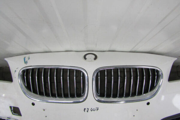 Bumper BMW 5 F10 F11 Facelift LCI 13-17   51117331706  voorbumper PJ607
