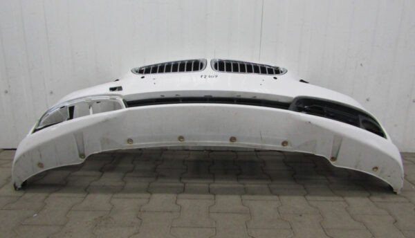 Bumper BMW 5 F10 F11 Facelift LCI 13-17   51117331706  voorbumper PJ607