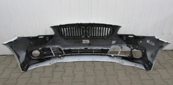 Bumper BMW 5 F10 F11 Facelift LCI 13-17   51117331706  voorbumper PJ607