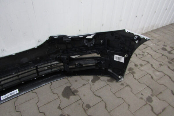 Bumper BMW 5 G30 G31 17- Voorbumper KJ8843