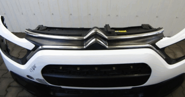 Bumper CITROEN C3 III Facelift 20- Voorbumper KJ8616