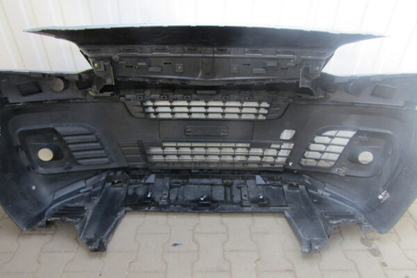 Bumper OPEL VIVARO C ZAFIRA D Voorbumper MZ920