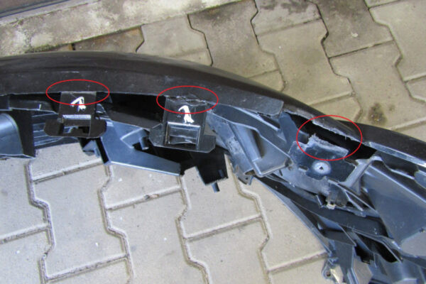 Bumper	Renault Megane 3 III  Facelift	14-16  Voorbumper  Q1872