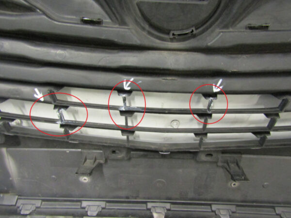 Bumper Opel Combo E 18- Voorbumper MZ22
