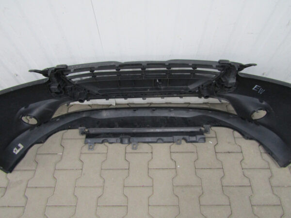 Bumper  Peugeot 301 12-16  9676946677   Voorbumper  KJ1159