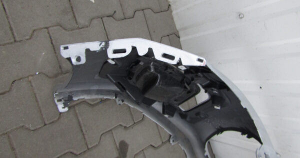Bumper	 Peugeot 308 II 2   FaceLift 17-  C06763091ISM001    Voorbumper    KJ8880