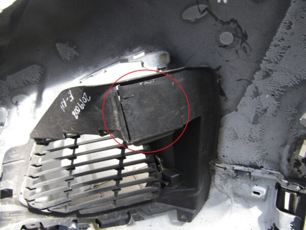 Bumper Peugeot 3008 16-21 Voorbumper  PJ74