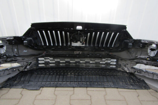 Bumper Skoda Octavia 4 IV 5E3 19- 4PDC Voorbumper