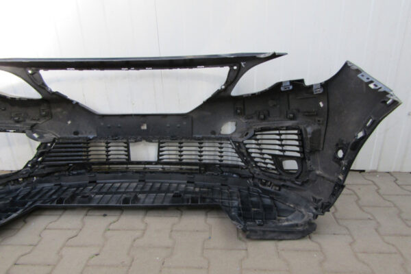 Bumper  Peugeot 5008 II 16-20  981649787    Voorbumper