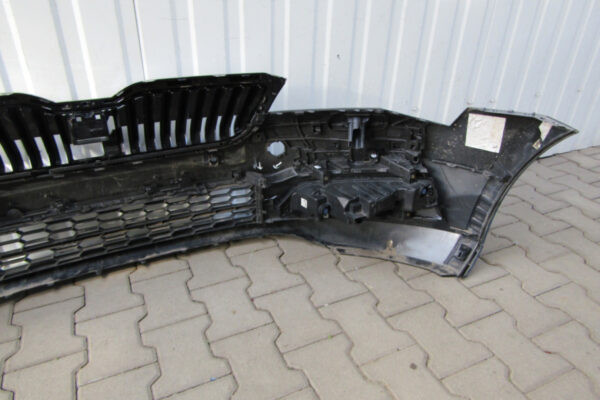 Bumper Skoda Superb 3 III 3V0 SCOUT 19- 3V0807221M Voorbumper PJ401