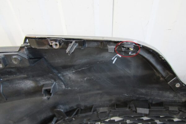Bumper   Renault Zoe Facelift 19-  620223129R  voorbumper  KS6468