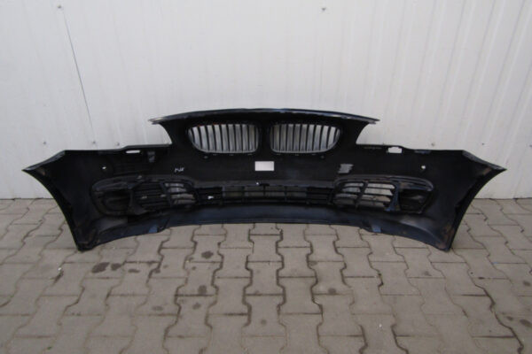 Bumper BMW 5 F10 F11 Facelift LCI 13-17 Voorbumper Q4601