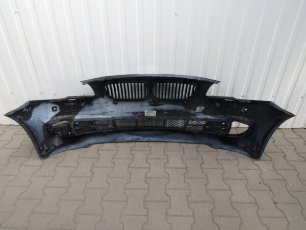 Bumper BMW 5 F10 F11 10-13   Voorbumper  MZ1136