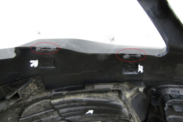 Bumper	Peugeot 308 II 2   Facelift  17-   Voorbumper   MZ478