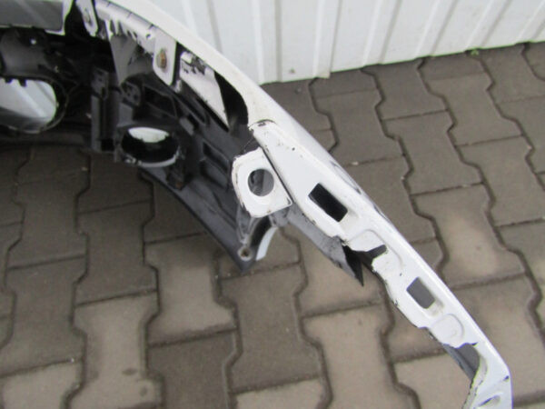 Bumper RENAULT MEGANE III COUPE CABRIO FACELIFT  Voorbumper  MZ870