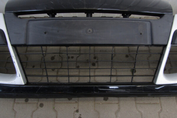 Bumper RENAULT MEGANE III COUPE 10-12  620220005R Voorbumper  MK1604