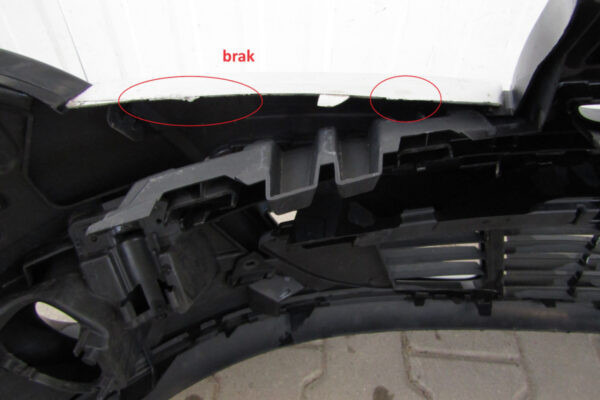 Bumper RENAULT MEGANE III COUPE 10-12  620220005R Voorbumper  MK1604