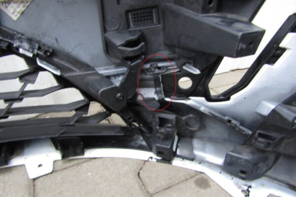 Bumper   Peugeot 308 3 III 21-  9827977380   Voorbumper  MK2141
