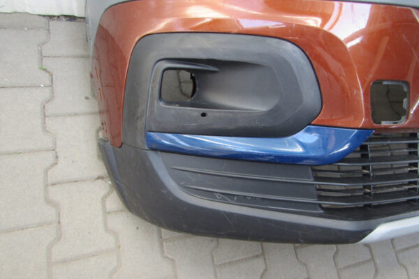 Bumper   Peugeot Rifter III 3 18- 9816755880  Voorbumper   MK3113