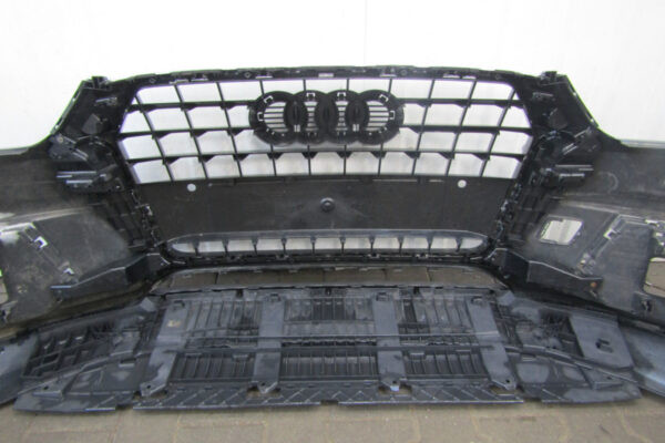 Bumper Audi Q3 8U0 Facelift 15- 8U0807437AD Voorbumper MK2229