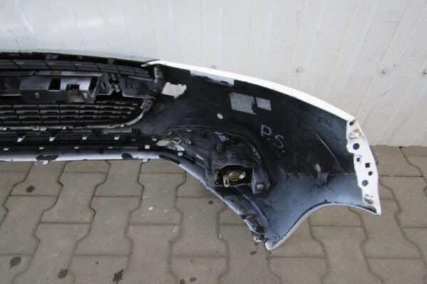 Bumper  Peugeot 208 GT LINE  Facelift  15-19   9810513777  Voorbumper  HK085