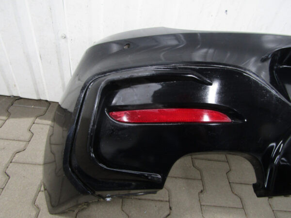 Bumper BMW 1 F20 F21 M-PERFORMANCE LCI Facelift 15-18 /Ślizg-belka 5112-8060292 Achterbumper KJ11201