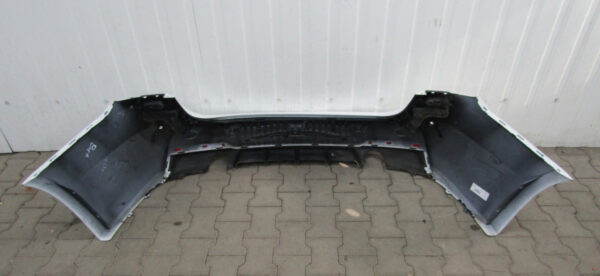 Bumper BMW 3 F31 M-Performance Kombi 11-18 / ŚLIZG 8054209  Achterbumper KJ11813