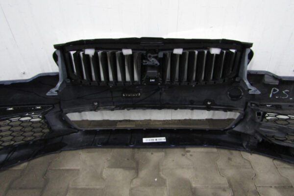 Bumper BMW 5 G30 G31 M-Pakket M Pakket 17-20 8064968  Voorbumper HK158