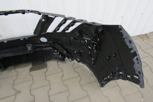 Bumper  Peugeot 5008 3008 III E-5008 E-3008 23-  9846491180  Voorbumper  HK210