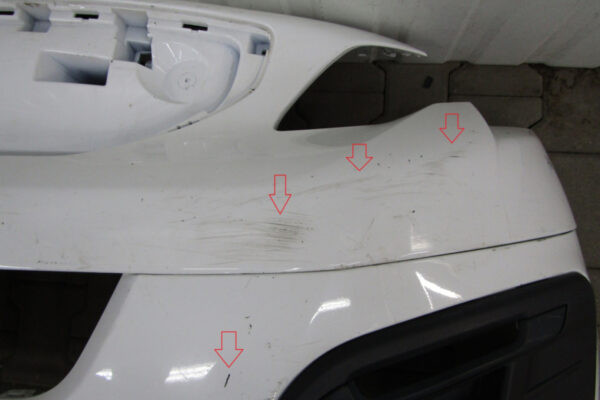 Bumper  Peugeot Expert 3 III 16  9806639777   Voorbumper  HK571