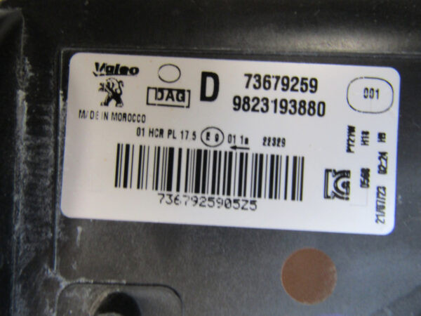 KOPLAMP PEUGEOT 208 II 2 2008 II 2 HALOGEEN 19-23 9823193880 Rechts S671/E10