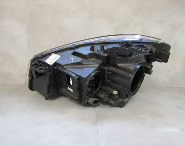 Koplamp Mercedes CLA W117 Xenon BIXENON 13-16 A1179064600 Rechts A1030/D145