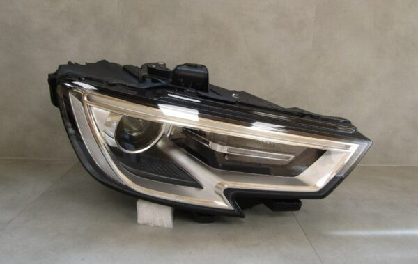 Koplamp Audi A3 8V FACELIFT XENON 16-20 8V0941006E RECHTS S993/4K/7E