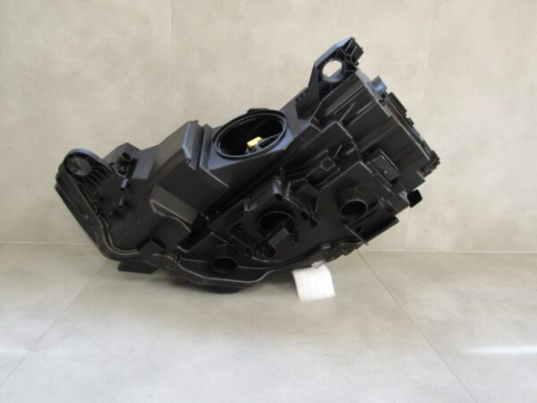 Koplamp Audi A3 8V FACELIFT XENON 16-20 8V0941006E RECHTS S993/4K/7E