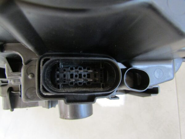 Koplamp Audi A3 8V FACELIFT XENON 16-20 8V0941006E RECHTS S993/4K/7E