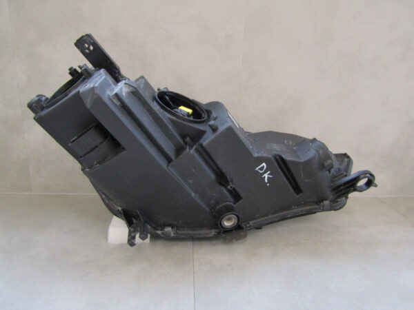 Koplamp Audi A4 B9 Xenon 15-19 8W0941005 LINKS S972/4k/6D
