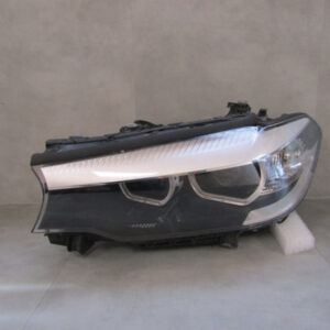 Koplamp BMW 5 SERIE G30 G31 LED LH 17-20 8499111-04 LINKS A1067/4K/10D