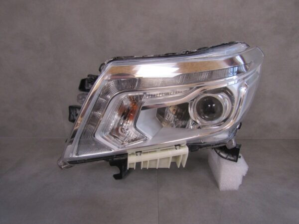 Koplamp Nissan Navara 3 III D23 LED Links 14-20 A1071/4K/10C