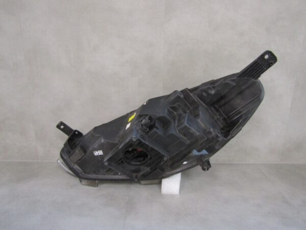 KOPLAMP FORD FIESTA MK8 MK 8 LED ZWART 17-21 RECHTS A1101/4K/13F