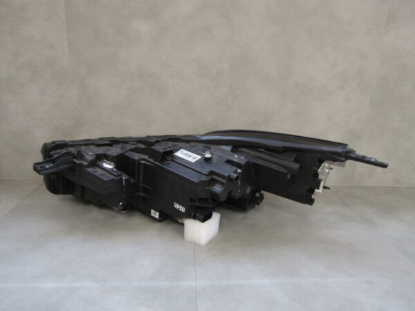 KOPLAMP FORD KUGA 3 III MK3 FACELIFT LED 24- PV4B-13E014-CE RECHTS S958/B140