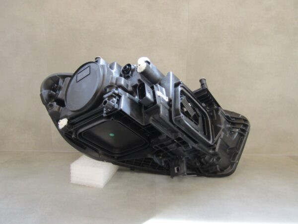 KOPLAMP MERCEDES A KLASSE W177 HIGH LED 18-22 LINKS A1113/4K/12G