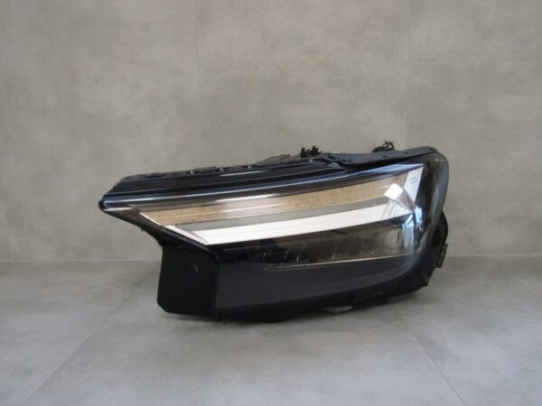KOPLAMP AUDI Q4 E ​​TRON LED 21-  LINKS 89A941033 A1140/4K/14C