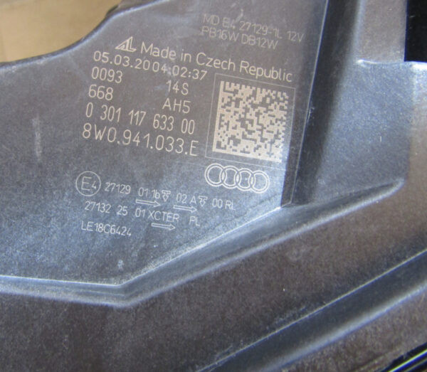 Koplamp Audi A4 B9 8W0 FACELIFT Full LED 19- 8W0941033E LINKS A949/B7