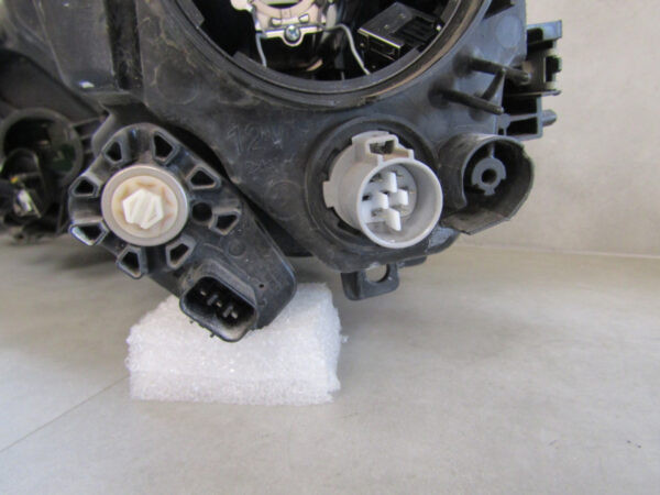 Koplamp MAZDA 3 III BM XENON 13-16 BHR251030 RECHTS S964/A171