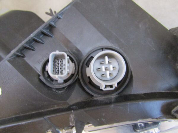 KOPLAMP Mazda CX5 CX 5 II 2 LED- 17-21 LH KB8N51040 S1105/C40