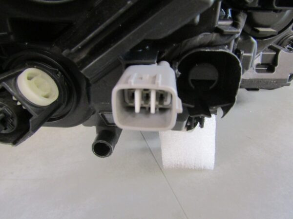 Koplamp Toyota Corolla E21 HB Estate Full LED 18-22 81150-02S70 LINKS A1076/4K/10C