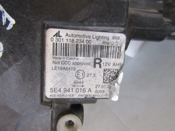 Koplamp Skoda Octavia IV 4 Full LED Rechts 19-24 5E4941016A A1013/4K/15D