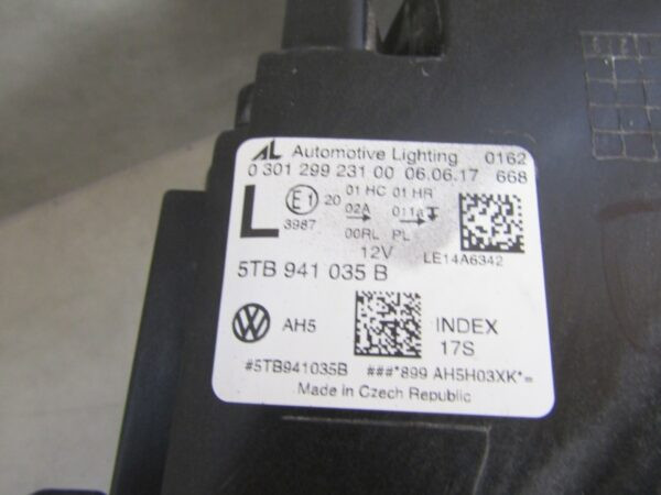 Koplamp VW VOLKSWAGEN Touran II 5TB LED 15- Links 5TB941035B A1174/4K/4C