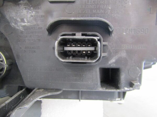 Koplamp Renault CLIO V 5 LED Pure Vision 19-23 260609987R LINKS S1040/K4/12B